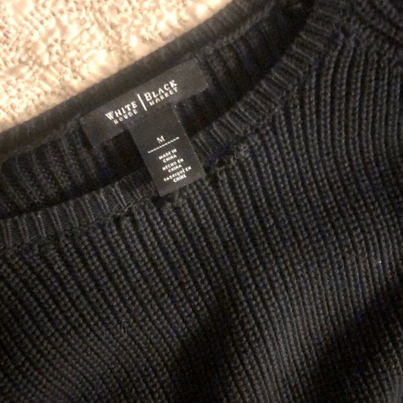 Black cable knit sweater! Crop! - Picture 2 of 5